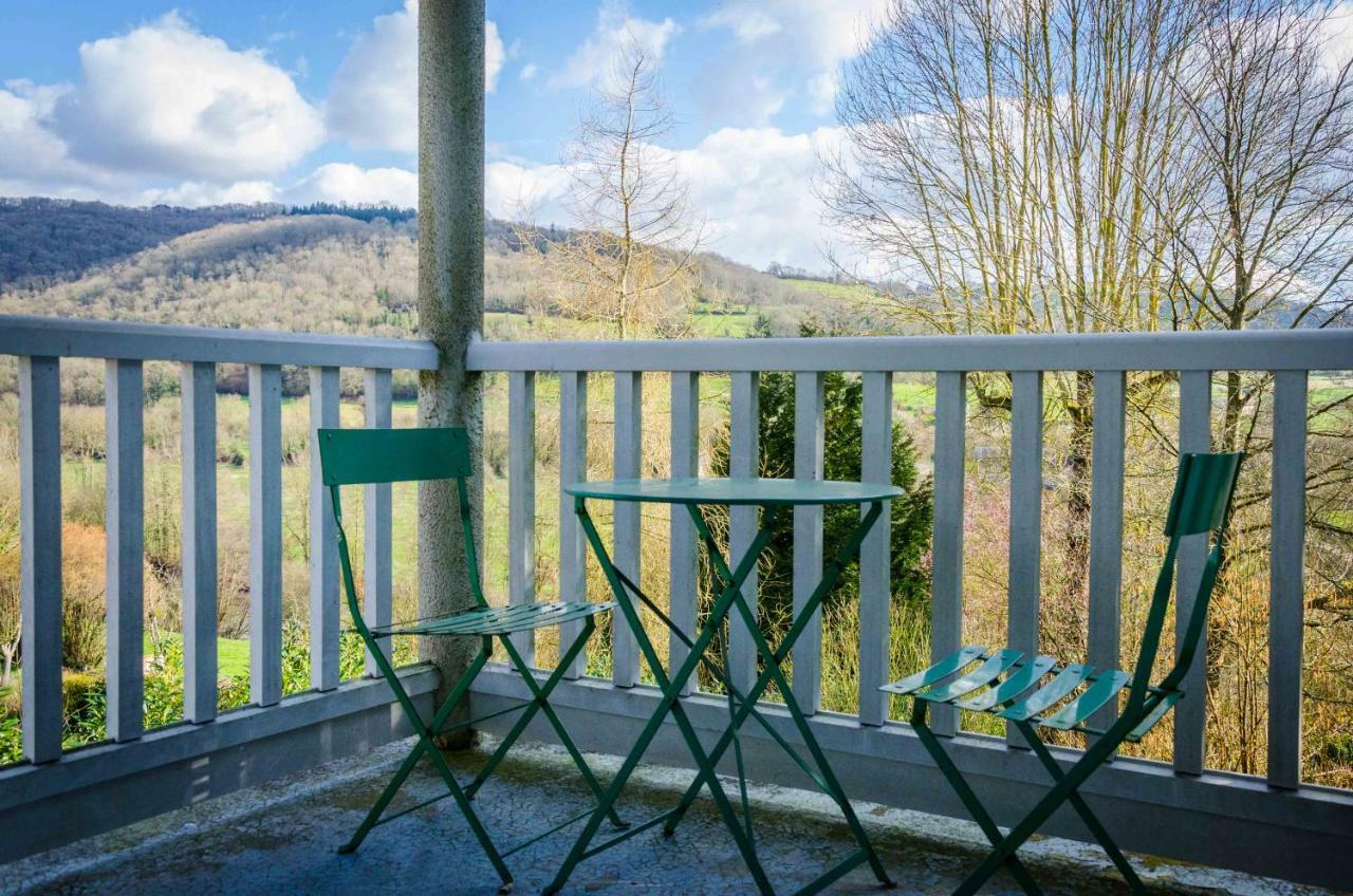 Gites De La Petite Suisse Clécy Εξωτερικό φωτογραφία